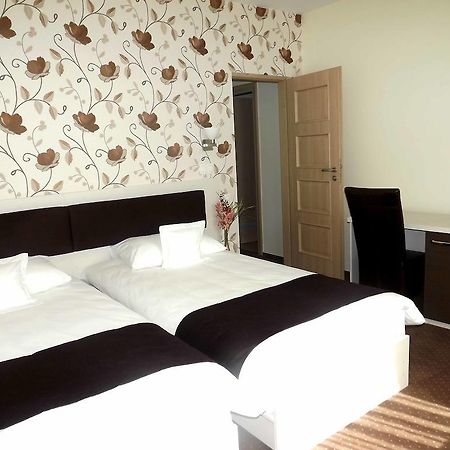 West Plaza Residence Bukurešť Pokoj fotografie