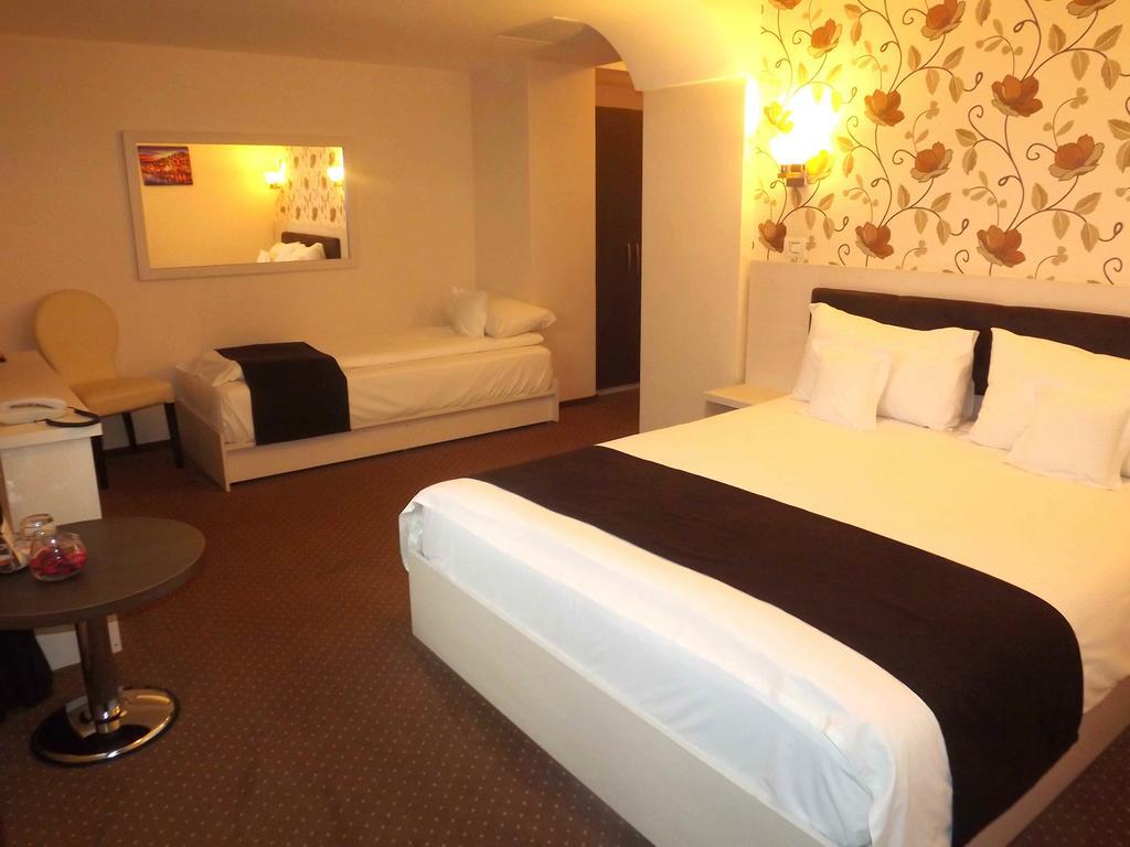 West Plaza Residence Bukurešť Pokoj fotografie