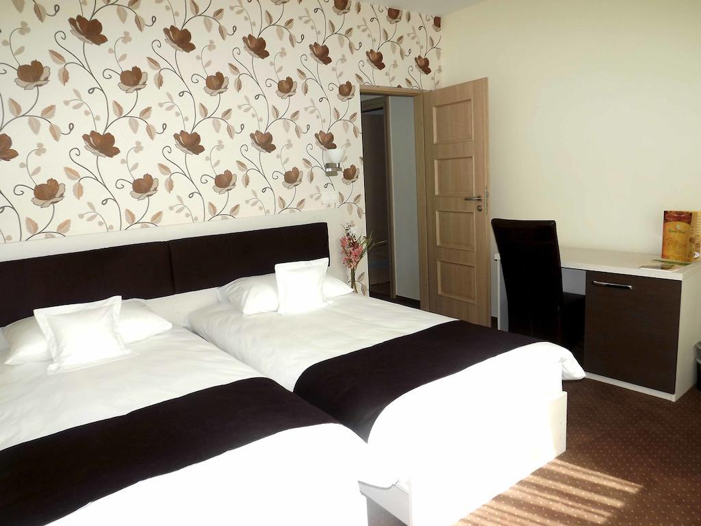 West Plaza Residence Bukurešť Pokoj fotografie
