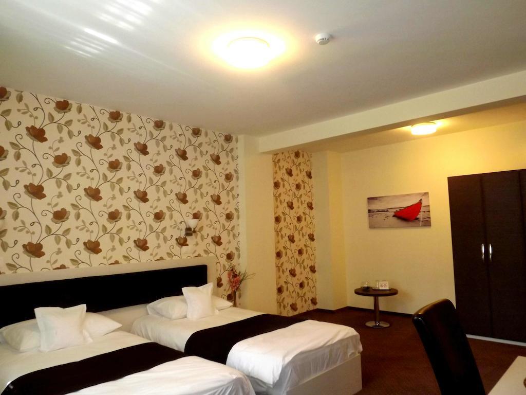 West Plaza Residence Bukurešť Pokoj fotografie