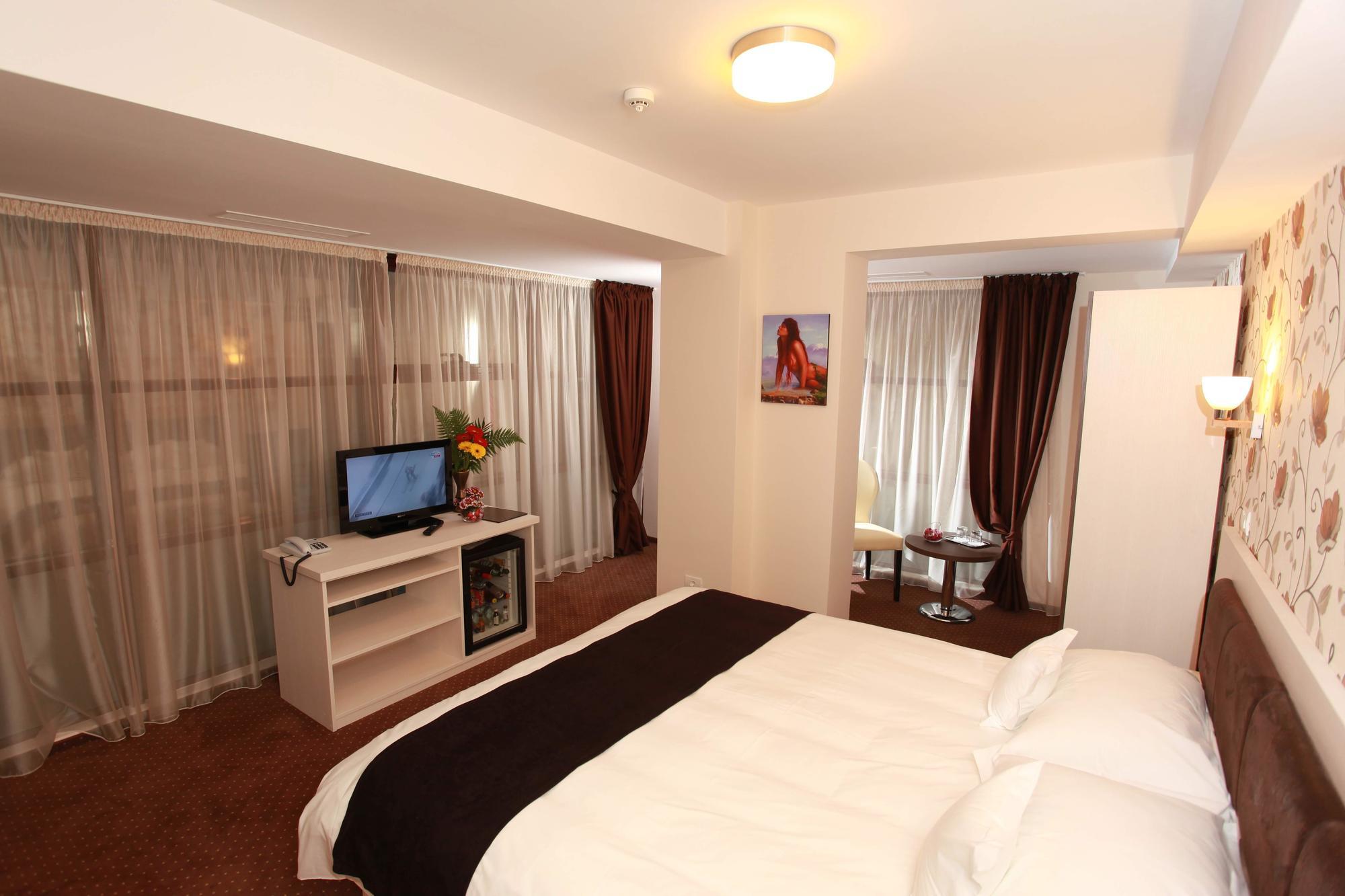 West Plaza Residence Bukurešť Exteriér fotografie